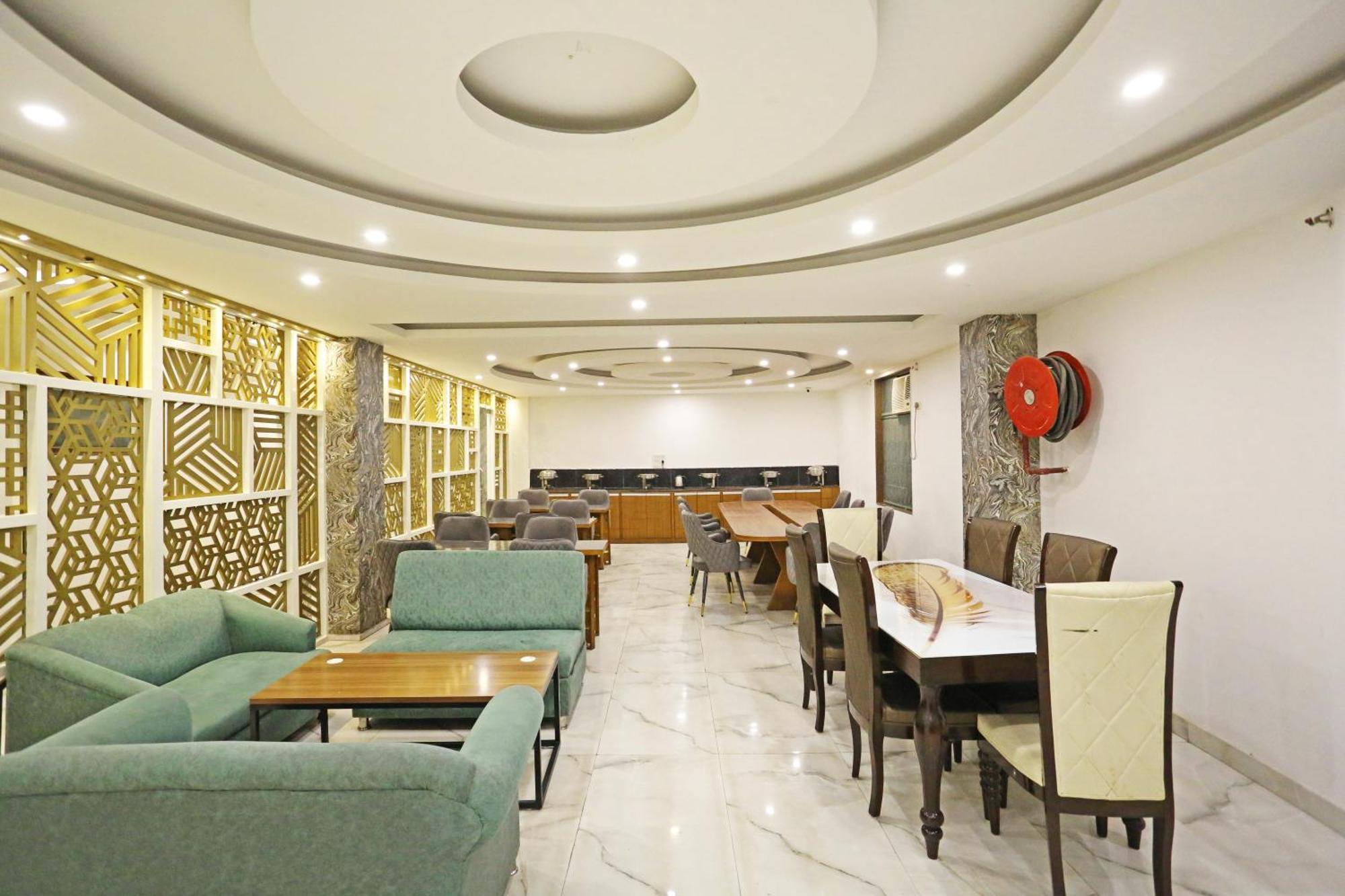 Hotel Ambrosia - A Boutique Hotel New Delhi Ngoại thất bức ảnh