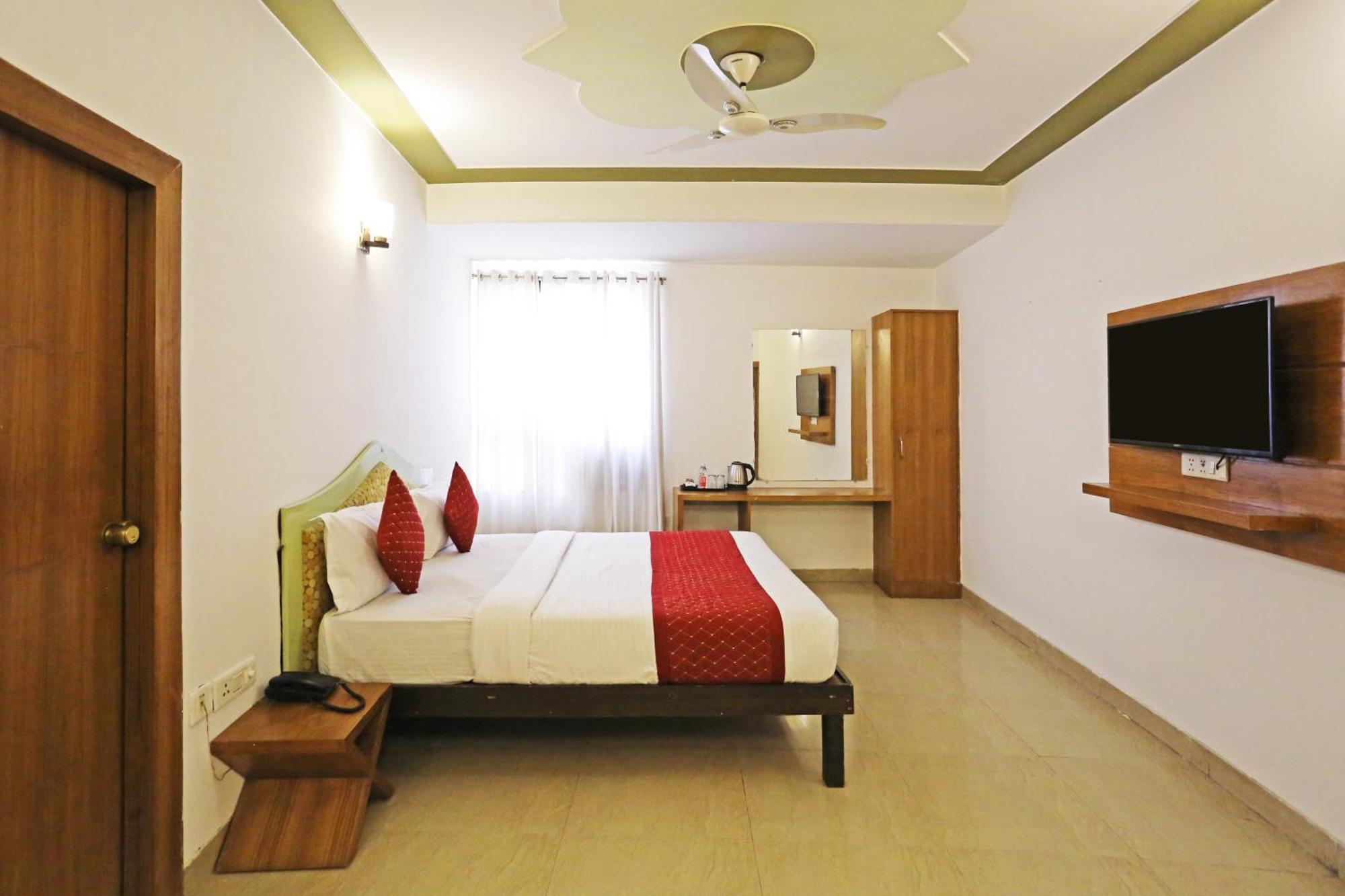 Hotel Ambrosia - A Boutique Hotel New Delhi Ngoại thất bức ảnh