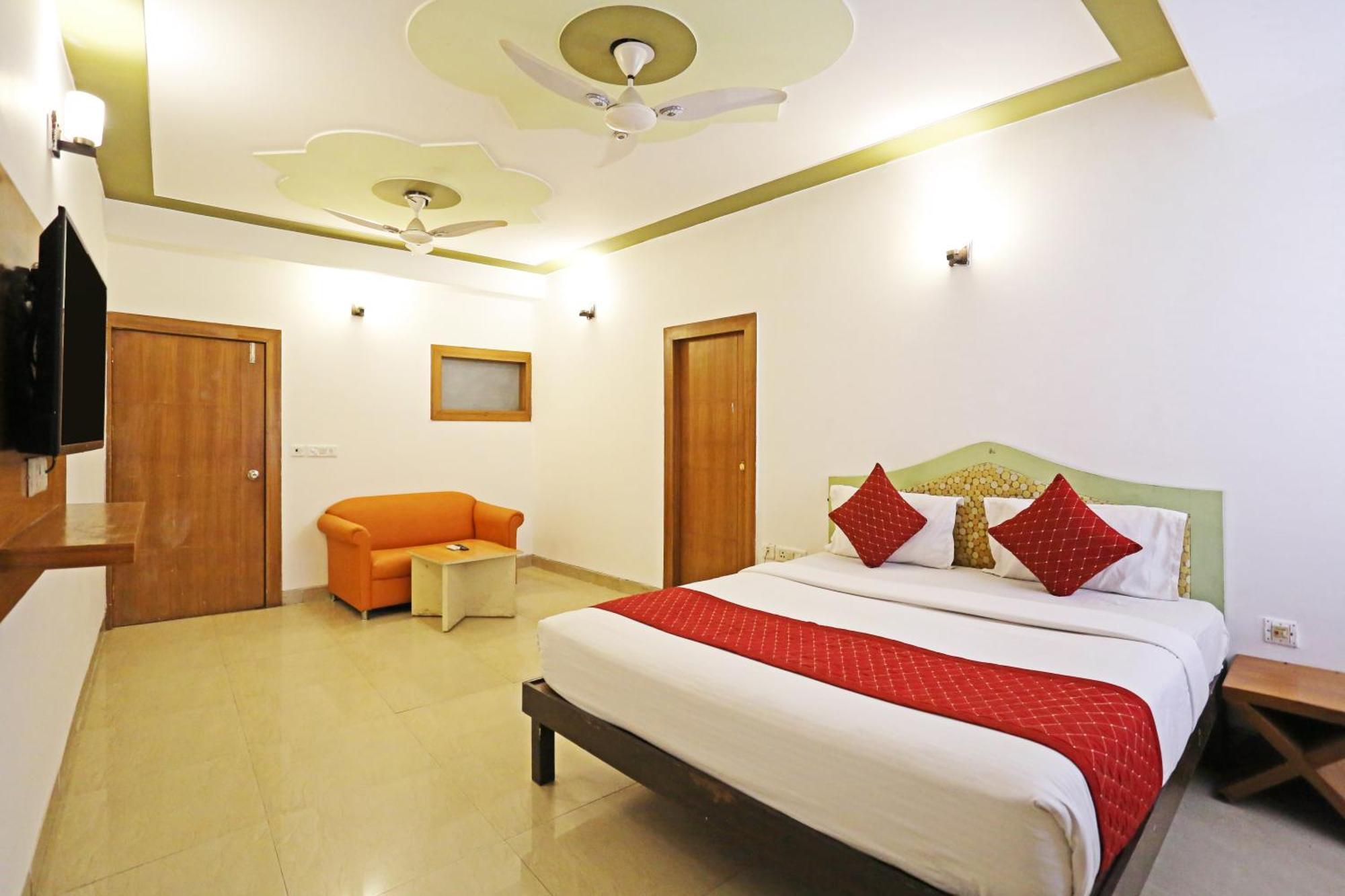 Hotel Ambrosia - A Boutique Hotel New Delhi Ngoại thất bức ảnh